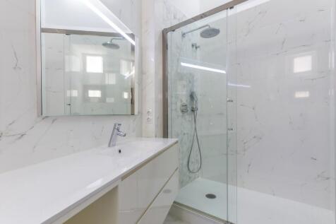 Bathroom (2)