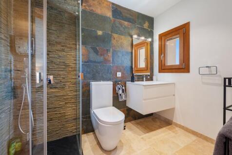 Bathroom (2)