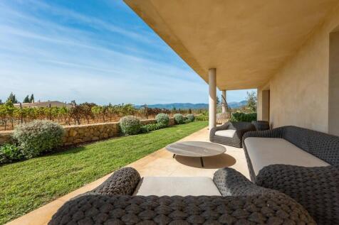 Covered Terrace (1)