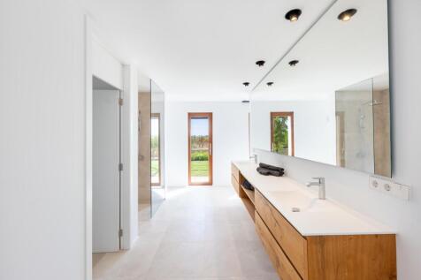 Bathroom (2)