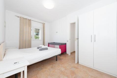 Bedroom (1)