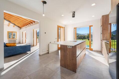 Kitchen (1)