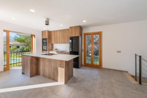 Kitchen (2)