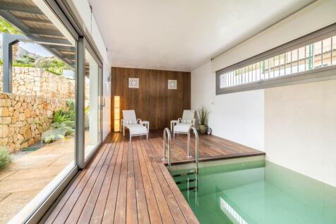 Indoor Pool (2)