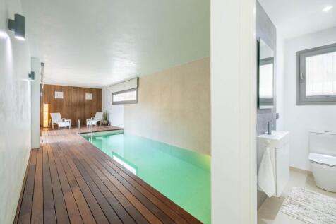 Indoor Pool (1)