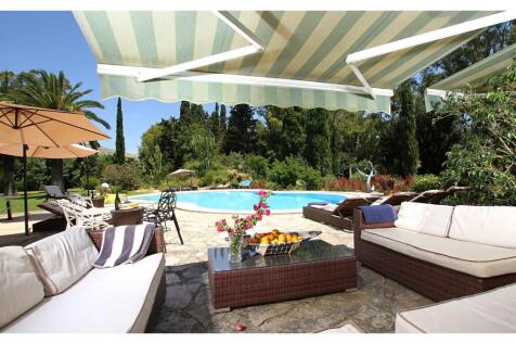 Covered Terrace (4)
