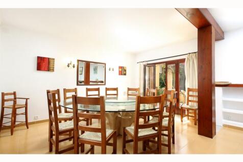 Dining (2)