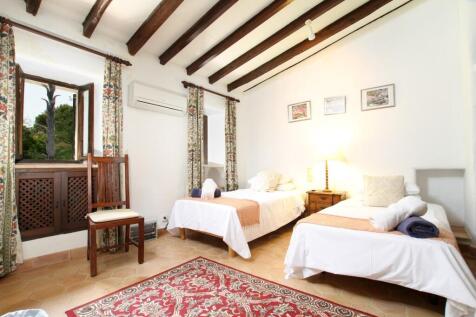 Bedroom (7)