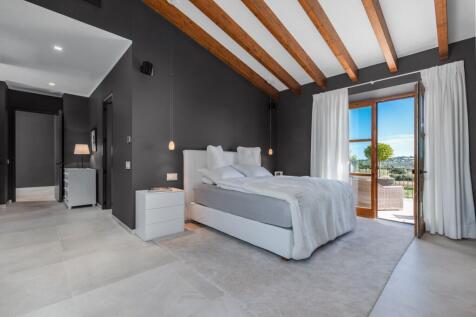 Bedroom (2)