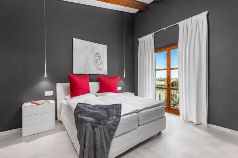 Bedroom (3)