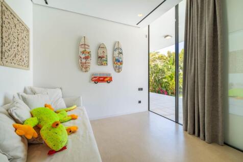 bedroom (1)