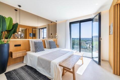 Bedroom (3)