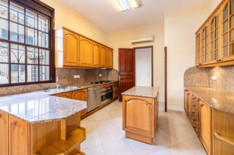kitchen (1)