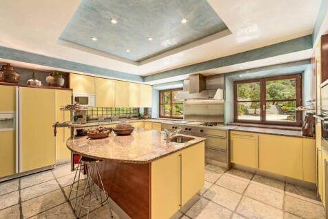 Kitchen (2)