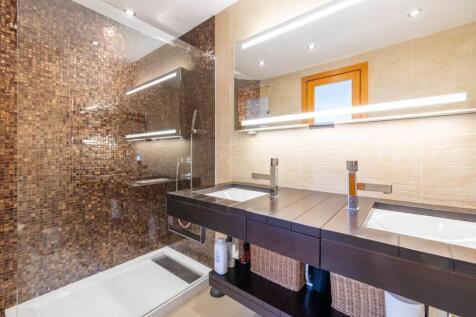 Bathroom (3)