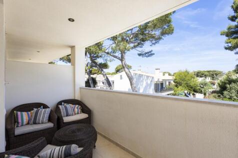Covered Terrace