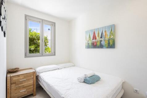 Bedroom (1)