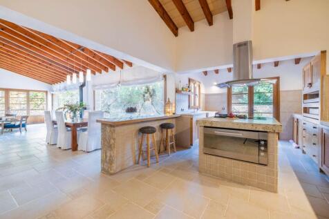 Kitchen (1)