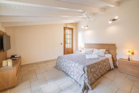 Bedroom (3)