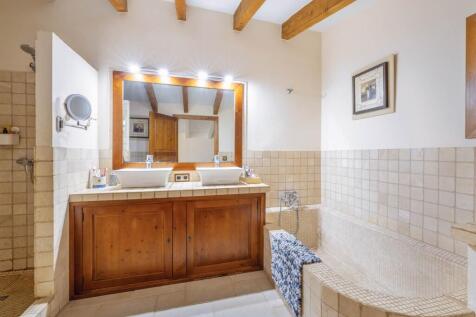 Bathroom (2)