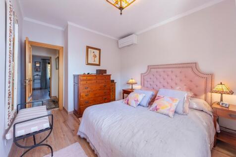 Bedroom (3)