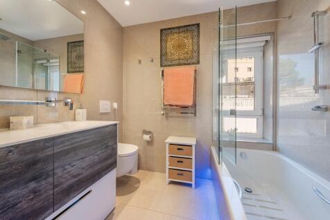 Bathroom (2)