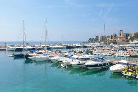 Cas Catala Harbour