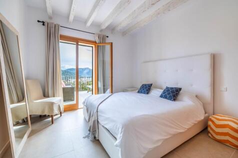 Bedroom (1)
