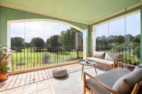 Glazed Terrace