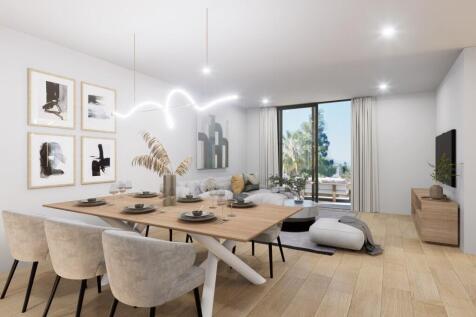 Dining (1)