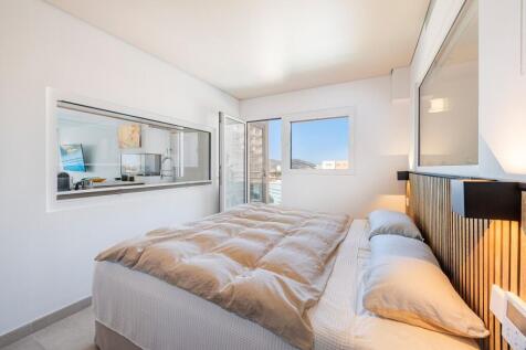 Bedroom (1)