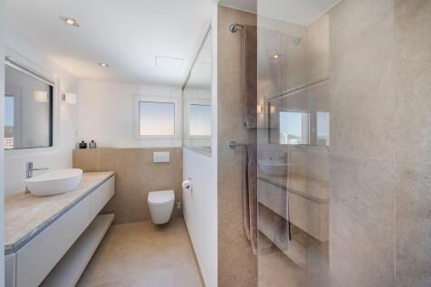 Bathroom (1)