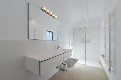 Bathroom (1)