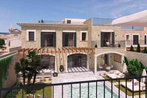 Exterior and Pool