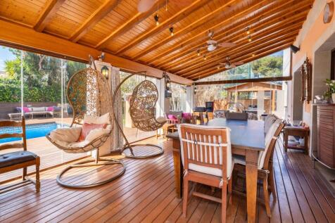 terrace pool
