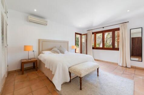 Bedroom (3)
