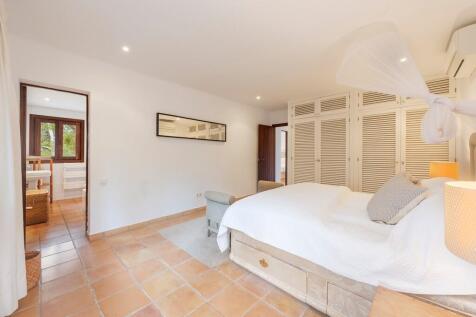 Bedroom (5)