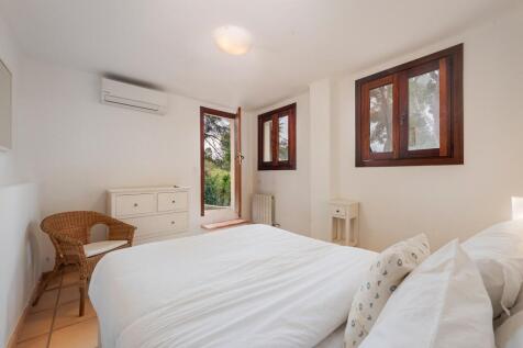 Bedroom (7)
