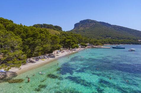 01 - FORMENTOR BEACH