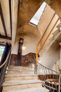 Interior (4)