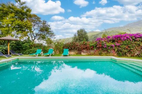 pool area (4)