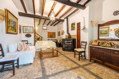 Living room (3)