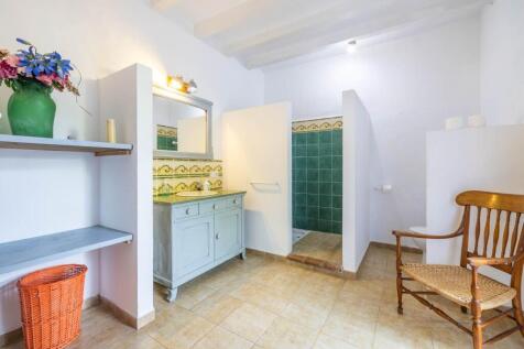 Bathroom (1)