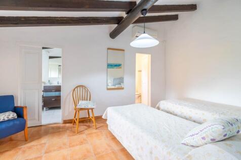 Bedroom (5)