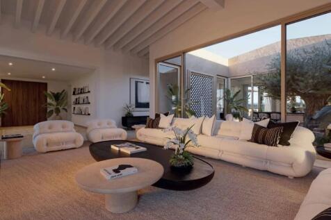 Living (3)