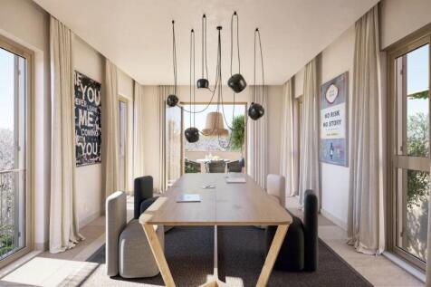 Dining (1)