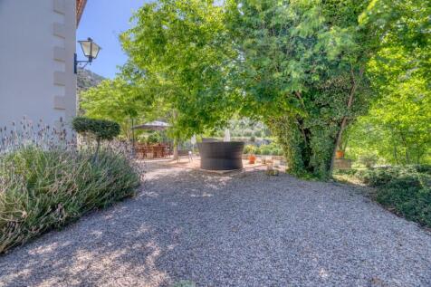 Garden (5)