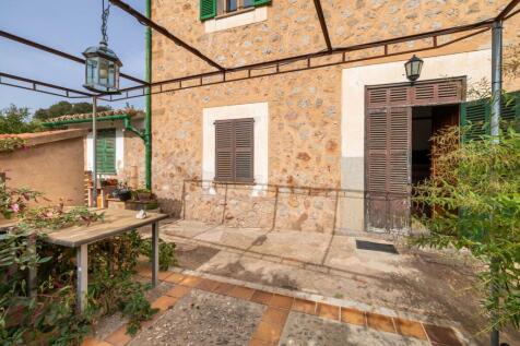 House (2)