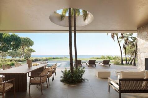 Covered Terrace