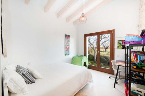 bedroom (1)